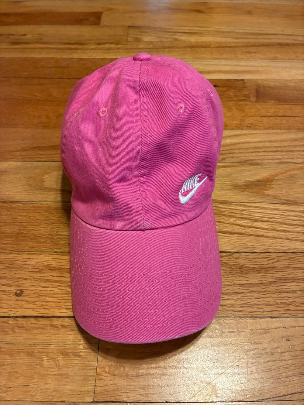 Nike hat - Picture 2 of 4